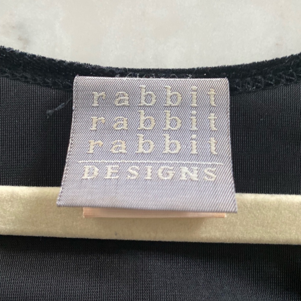 Rabbit Rabbit Rabbit Black Velvet Sleeveless Top - Picture 3 of 4